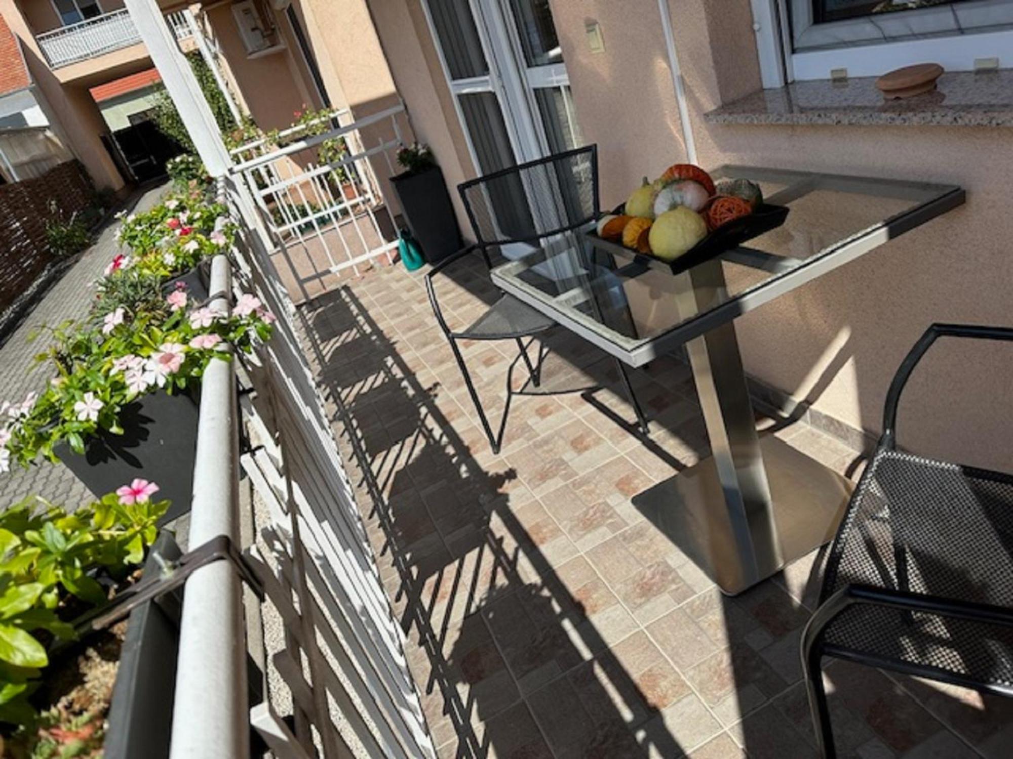 Atmoszfera Apartman Sárvár Exterior foto